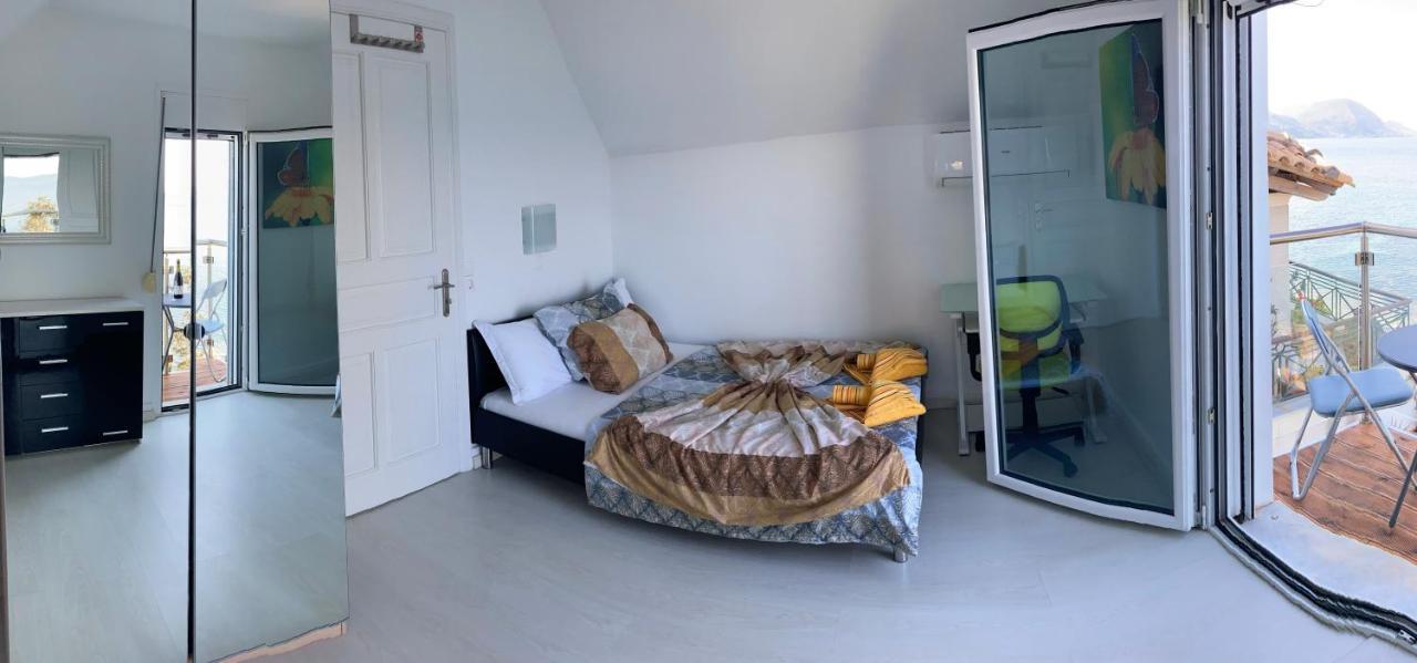 Villa Evita Mesongí Eksteriør bilde