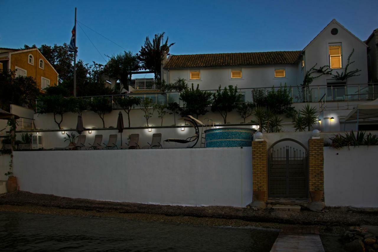 Villa Evita Mesongí Eksteriør bilde